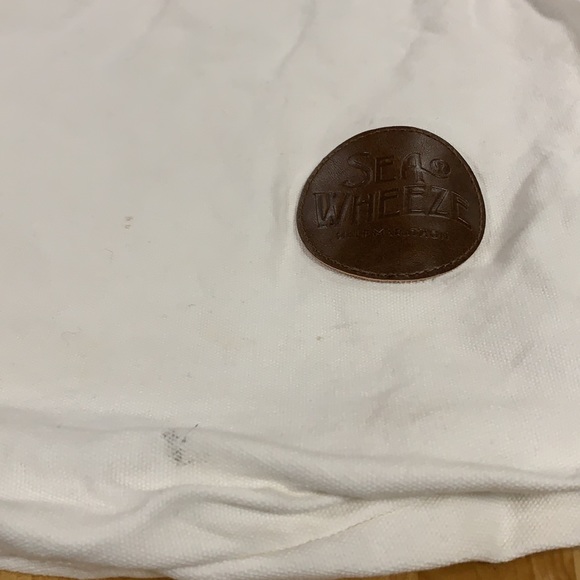 Lululemon drawstring backpack - Picture 4 of 8